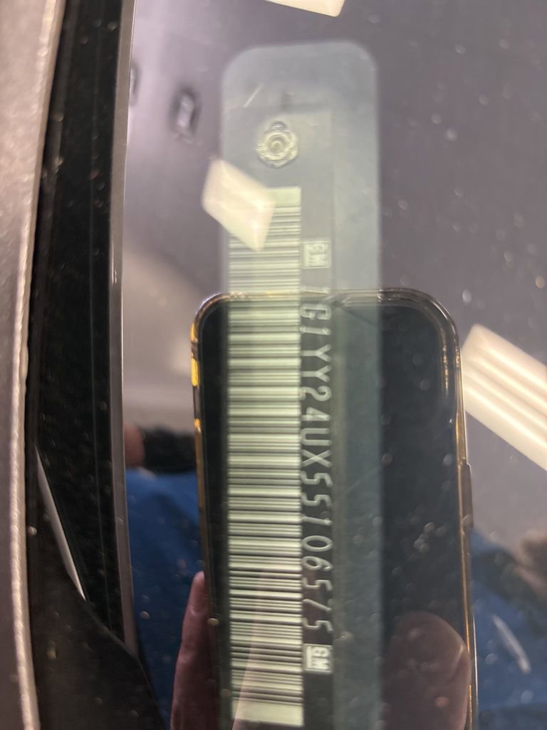 Used 2005 Chevrolet Corvette Coupe w/ Preferred Equipment Group RWD image 4