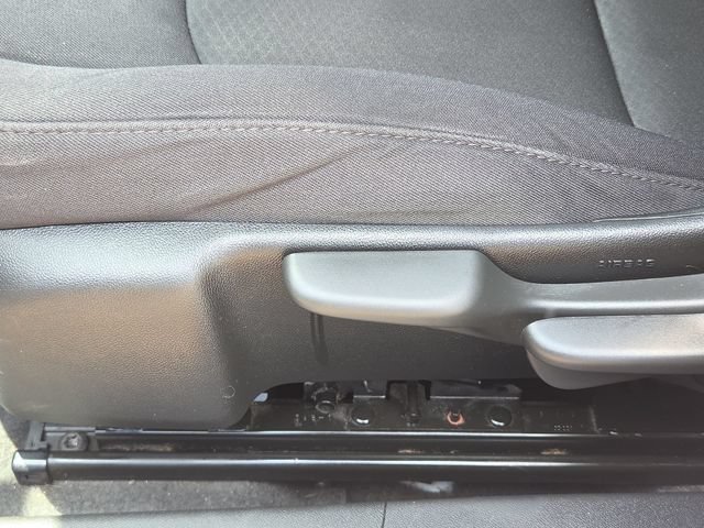 Used 2021 Chevrolet Malibu LS FWD image 35