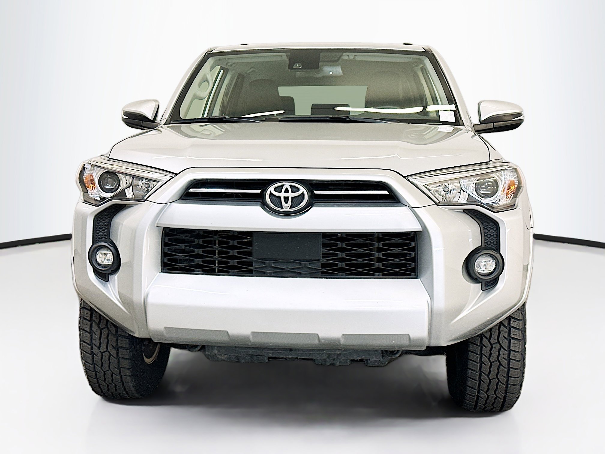 Used 2024 Toyota 4Runner SR5 Premium image 2