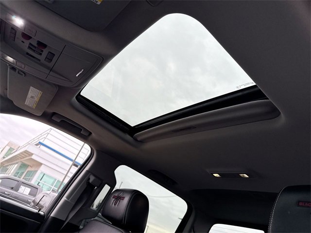 Used 2018 Chevrolet Silverado 1500 LTZ Z71 w/ LTZ Plus Package image 22