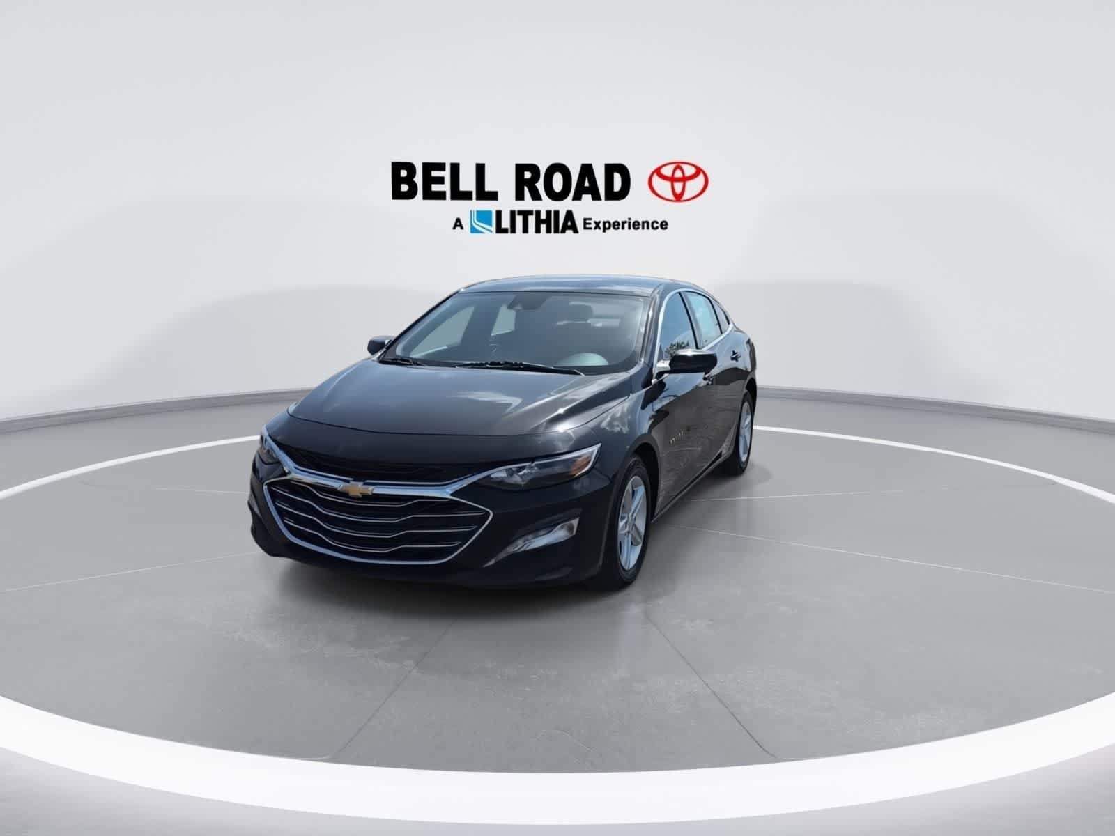 Used 2023 Chevrolet Malibu LT FWD image 3