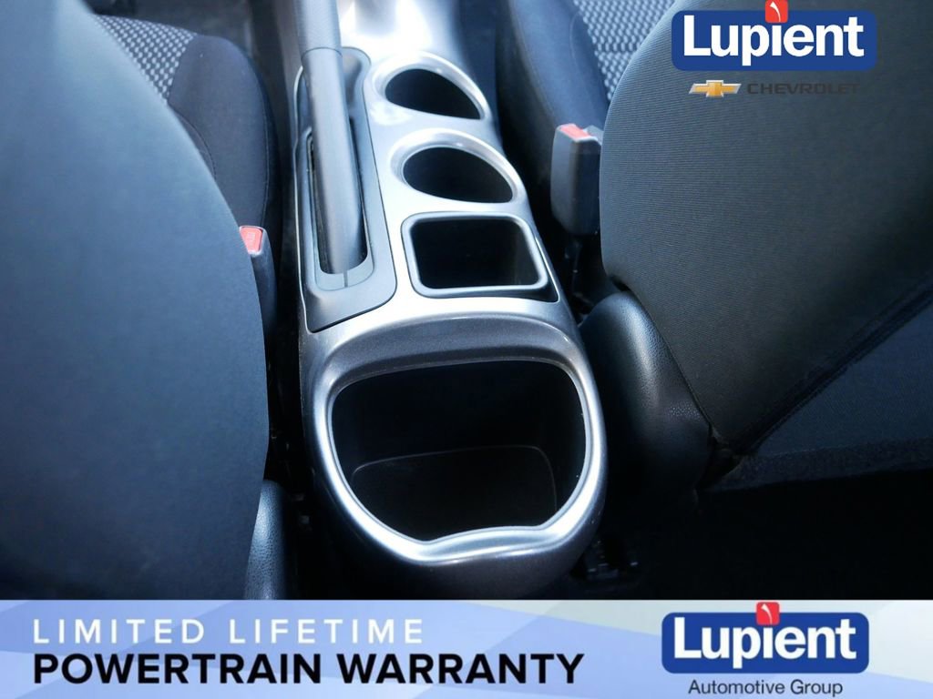 Used 2016 Nissan Juke S image 19