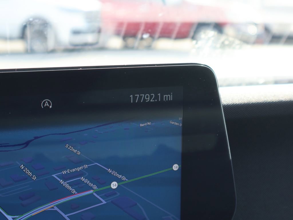 Certified 2025 Ford Expedition Active image 32