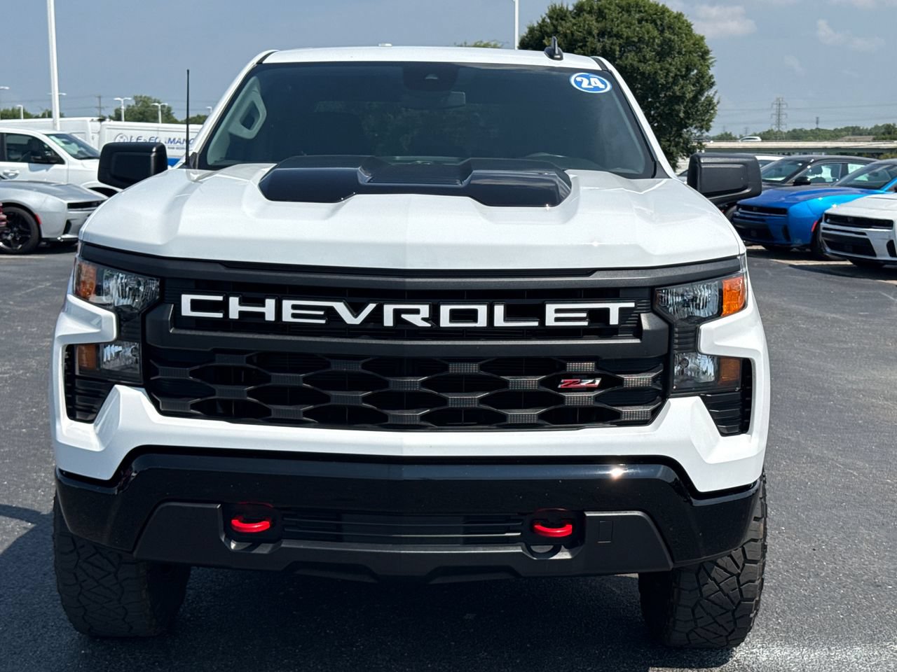 Used 2024 Chevrolet Silverado 1500 Custom Trail Boss AWD/4WD image 8