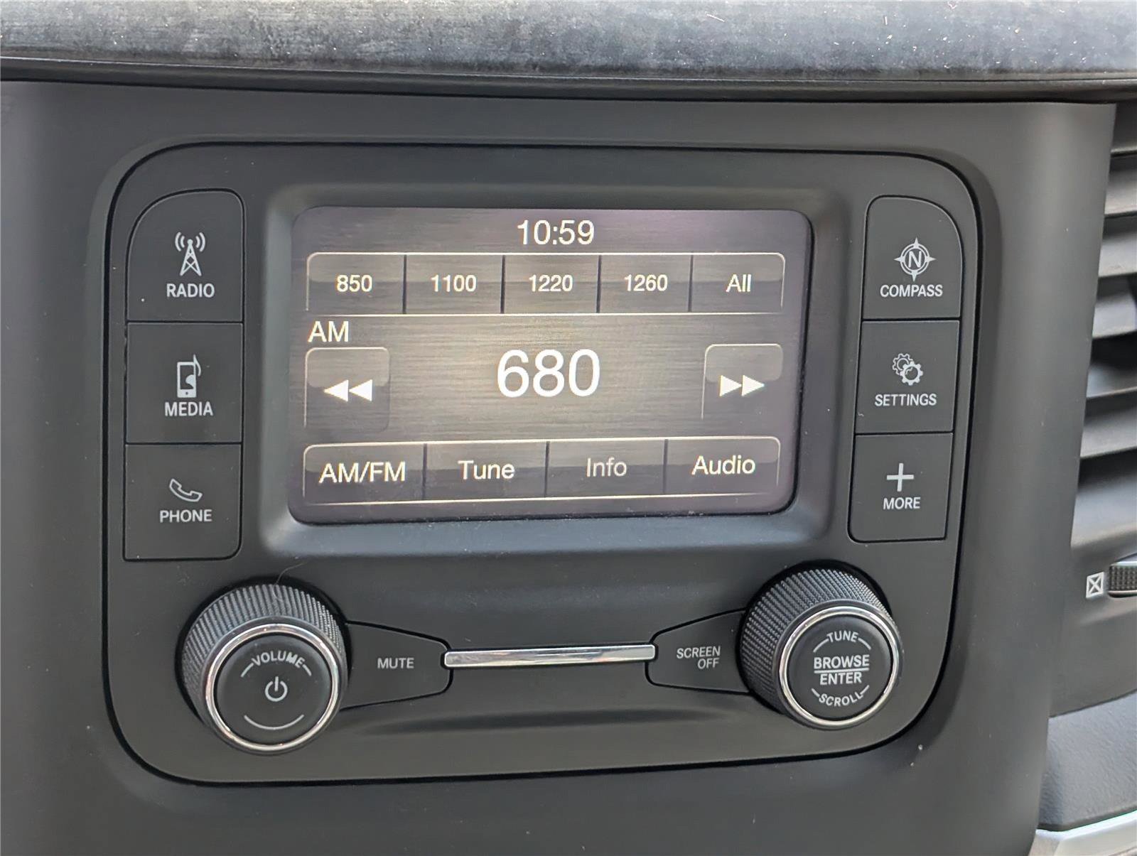 Used 2022 RAM 1500 Big Horn AWD/4WD image 26