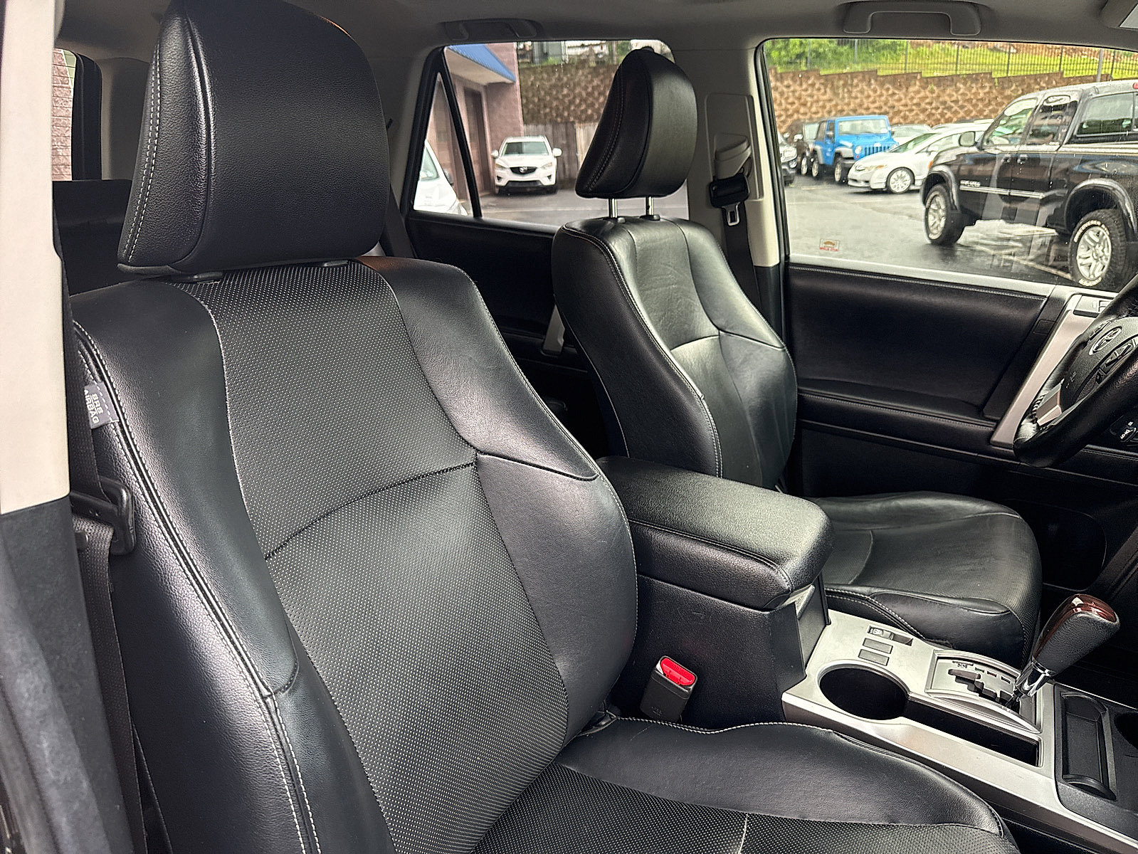Used 2018 Toyota 4Runner Limited AWD/4WD image 44
