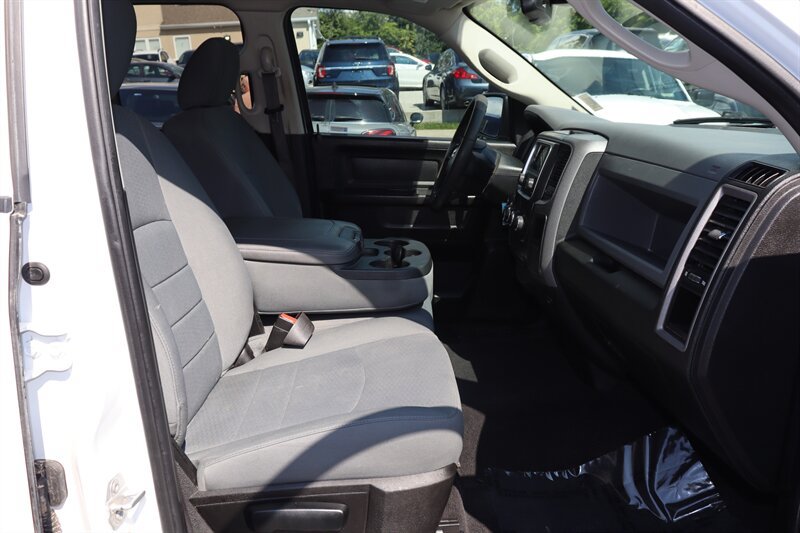 Used 2019 RAM 1500 Tradesman w/ Chrome Plus Package AWD/4WD image 21