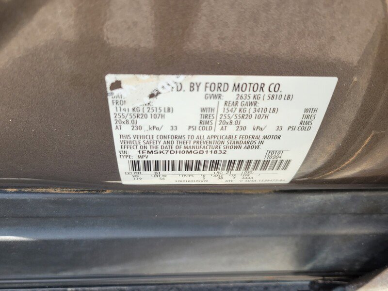 Used 2021 Ford Explorer XLT w/ Equipment Group 202A image 18