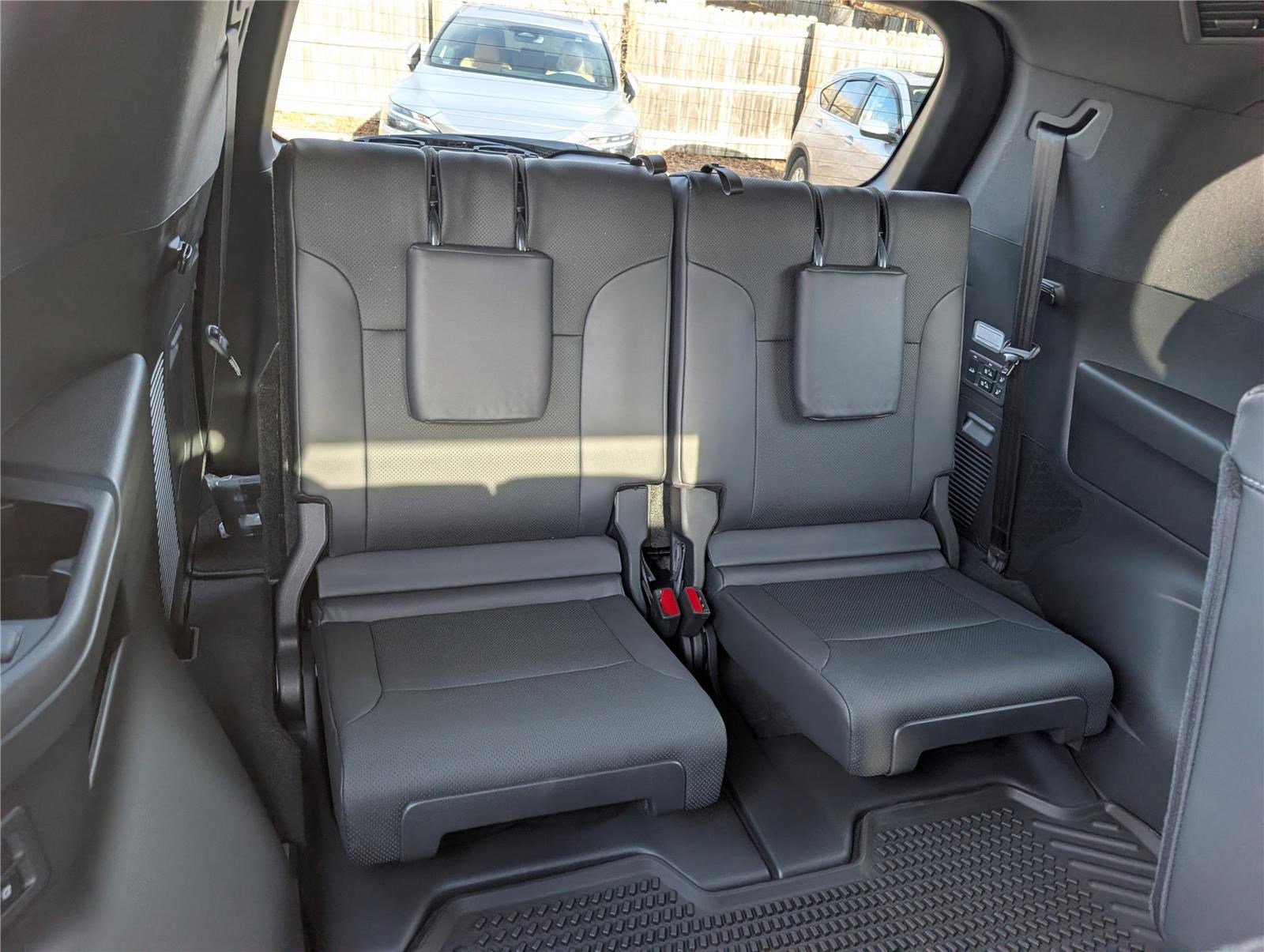 New 2026 Lexus LX 600 4WD w/ Luxury Package image 9