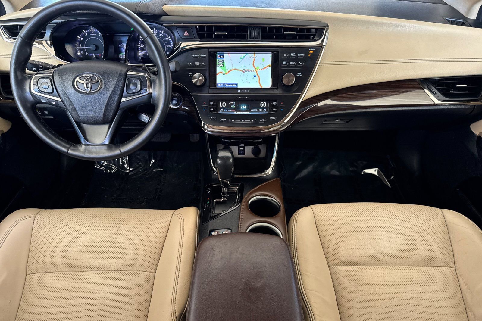 Used 2014 Toyota Avalon Limited FWD image 13