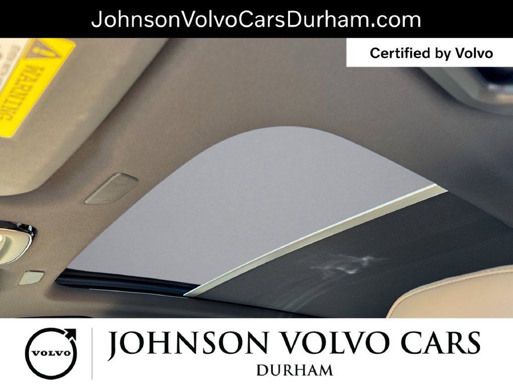 Certified 2023 Volvo XC60 B6 Ultimate w/ Protection Package Premier AWD/4WD image 17