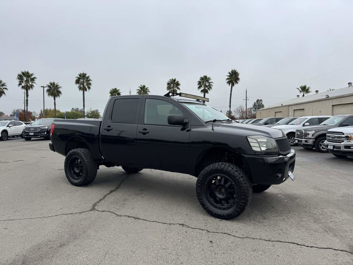 Used 2012 Nissan Titan S image 14