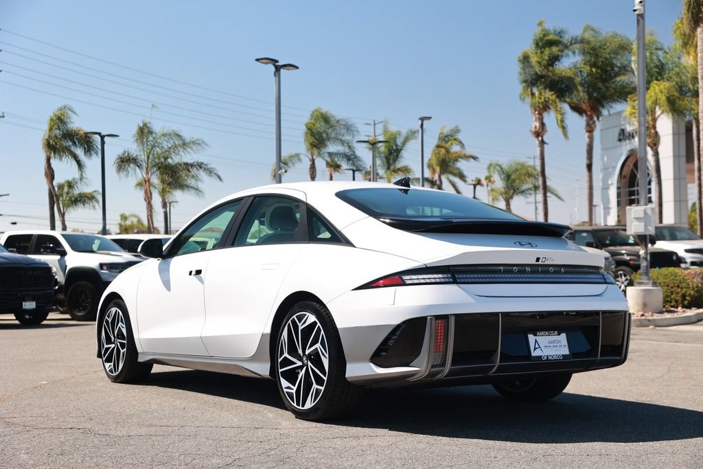 Used 2025 Hyundai Ioniq 6 SEL AWD/4WD image 7