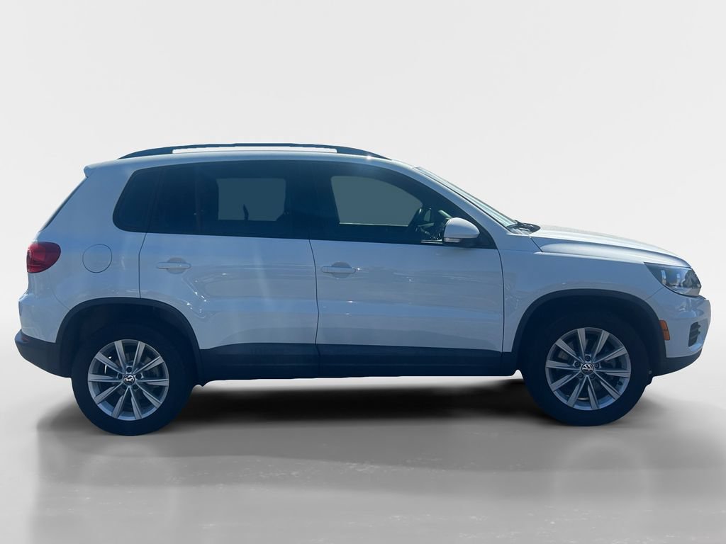 Used 2017 Volkswagen Tiguan Limited AWD/4WD image 6