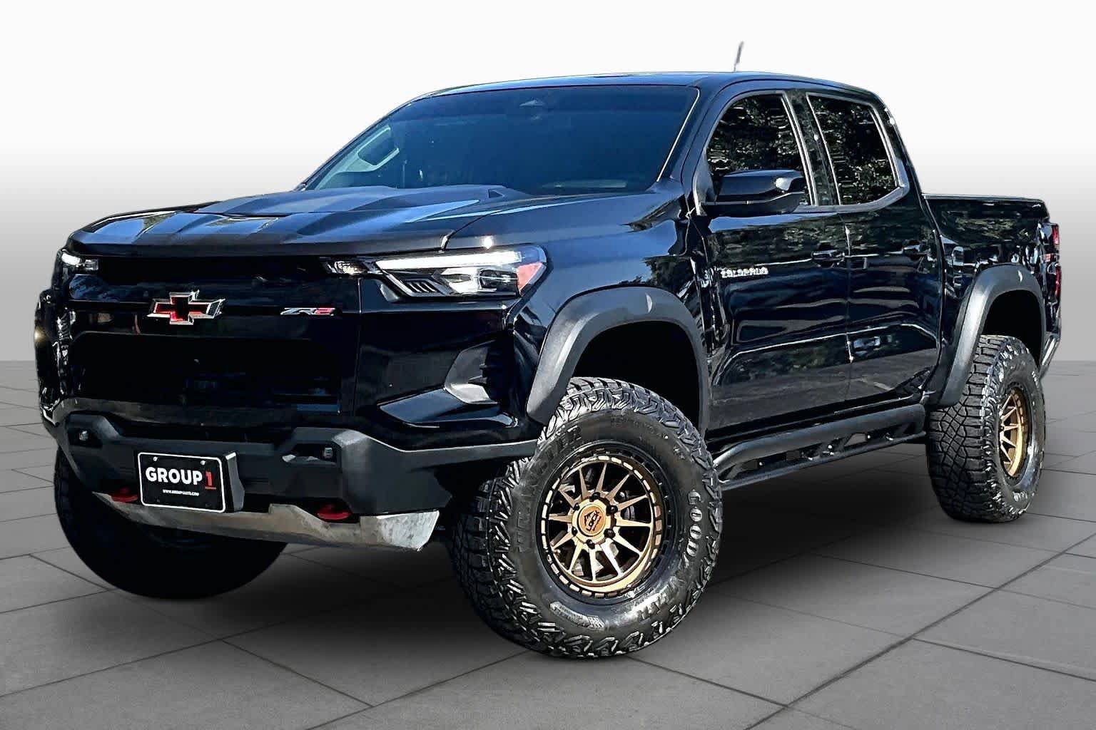 Used 2024 Chevrolet Colorado ZR2 w/ ZR2 Convenience Package III