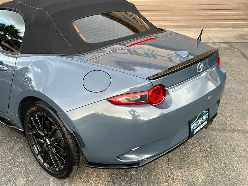 Used 2021 MAZDA MX-5 Miata Club w/ Brembo/BBS Recaro Package RWD image 13