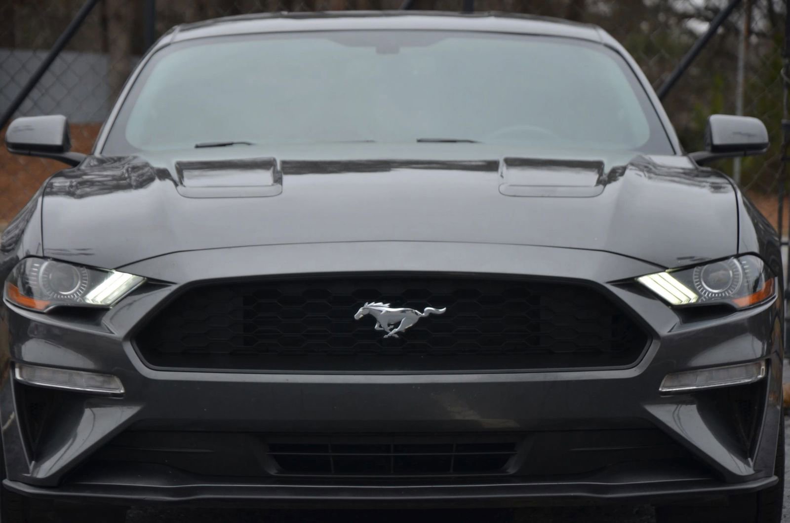 Used 2018 Ford Mustang Coupe image 8