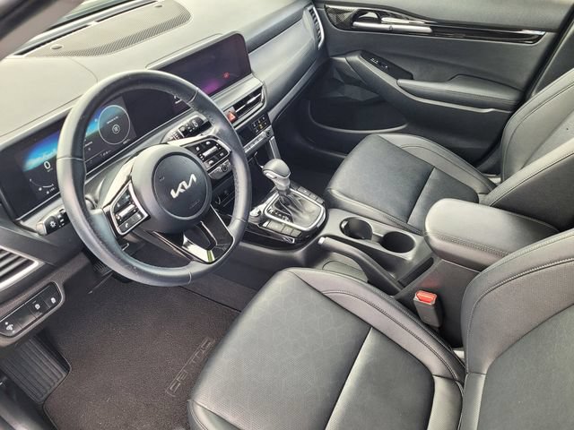 Used 2024 Kia Seltos EX FWD image 8