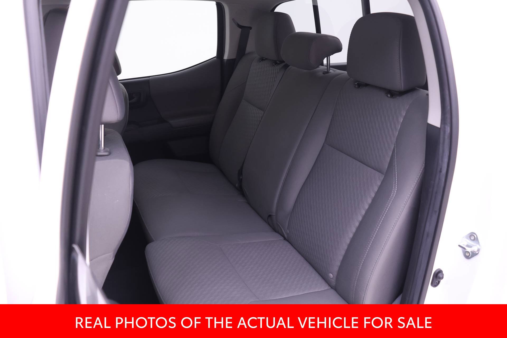 Certified 2023 Toyota Tacoma SR AWD/4WD image 10