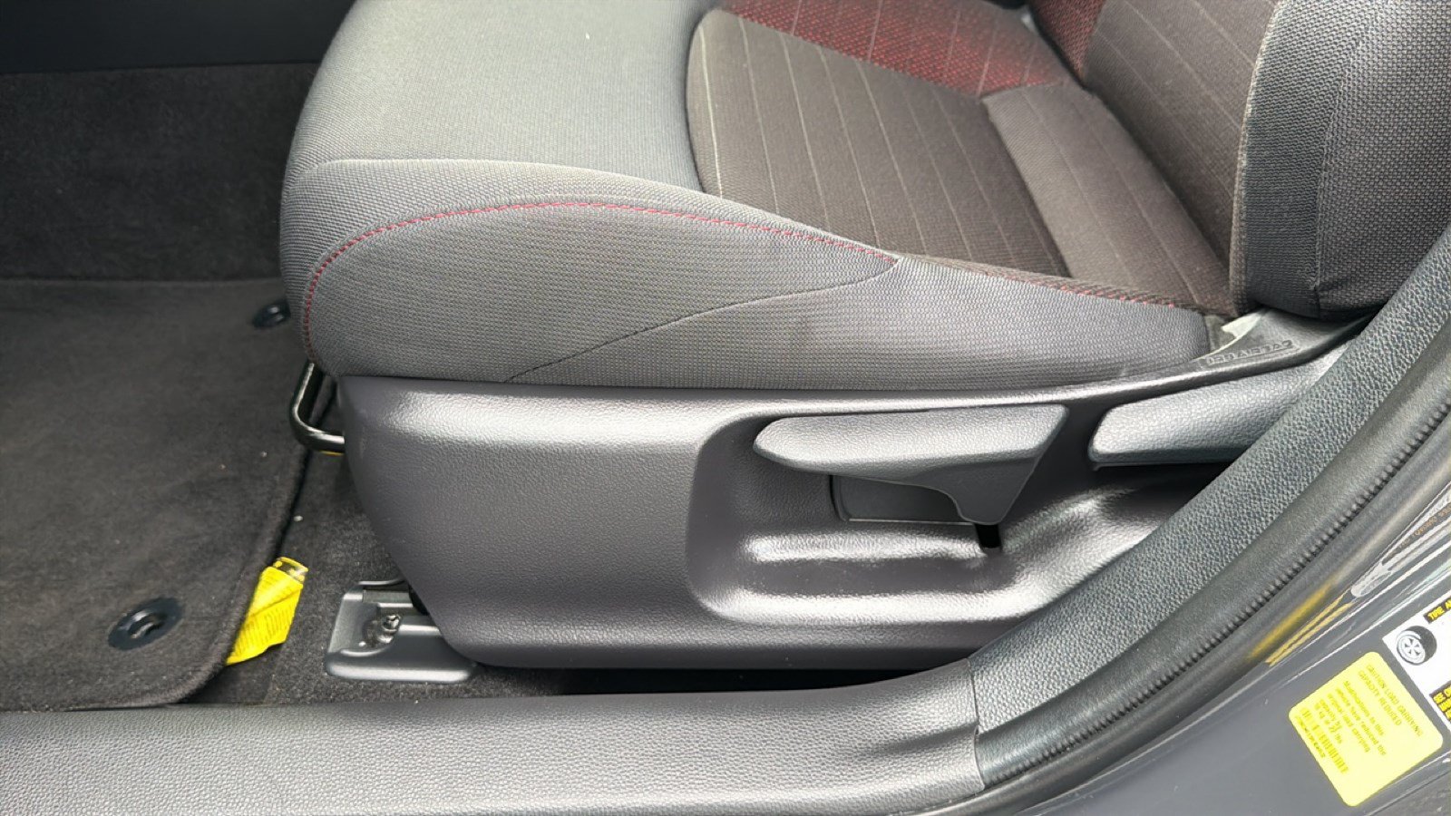 Used 2024 Toyota Corolla SE FWD image 14