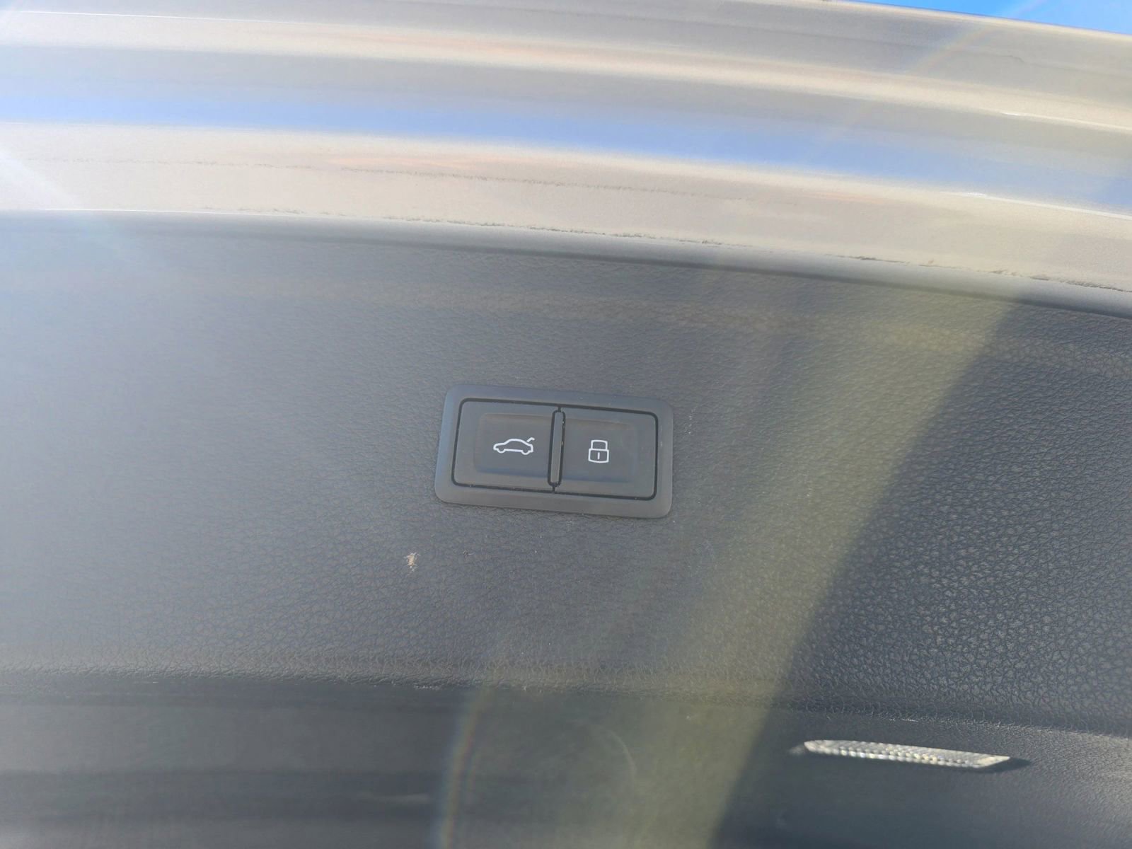 Used 2019 Audi Q5 2.0T Premium Plus image 16