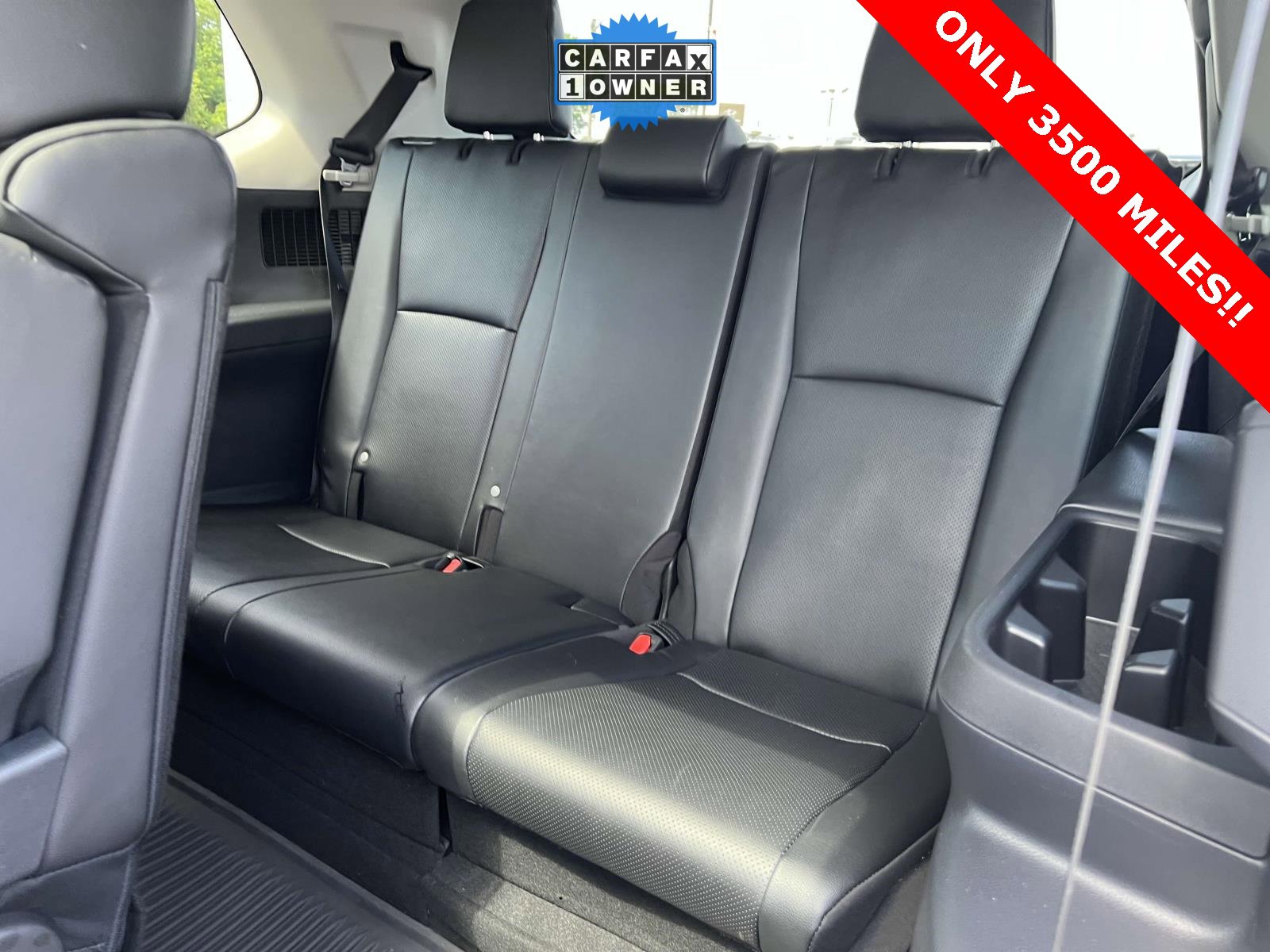 Used 2025 Toyota Grand Highlander AWD image 19