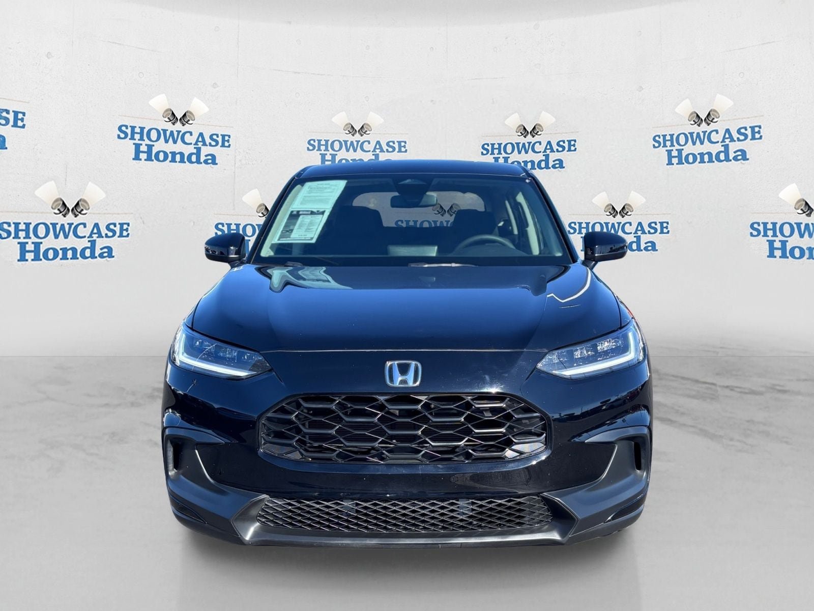 Certified 2023 Honda HR-V LX image 6