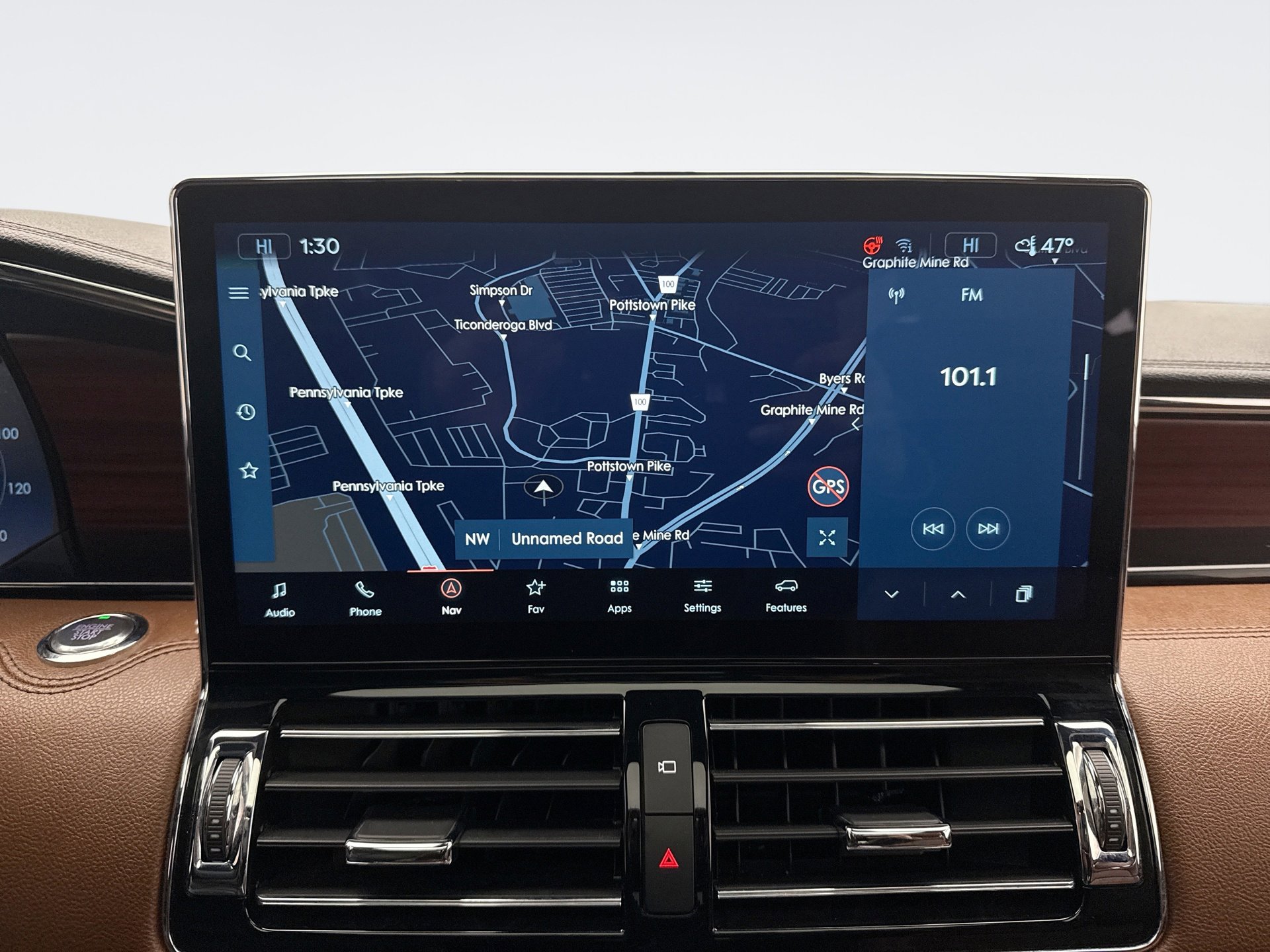 Used 2023 Lincoln Navigator L Reserve w/ Monochromatic Package image 15