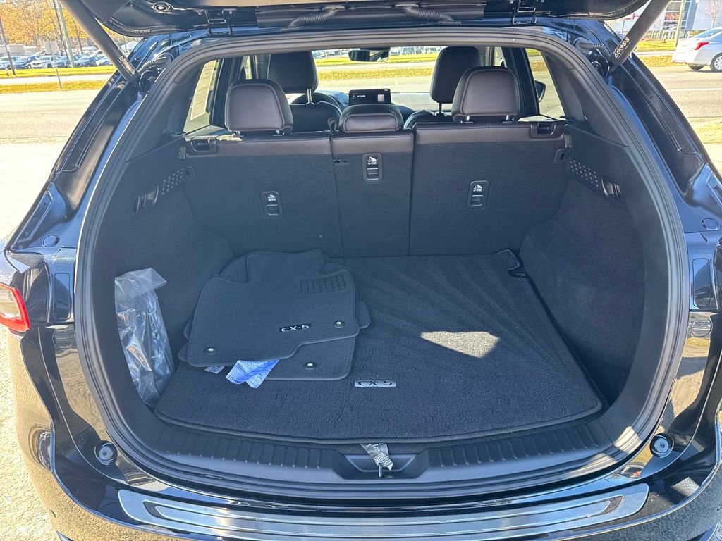 Certified 2025 MAZDA CX-5 Signature image 32