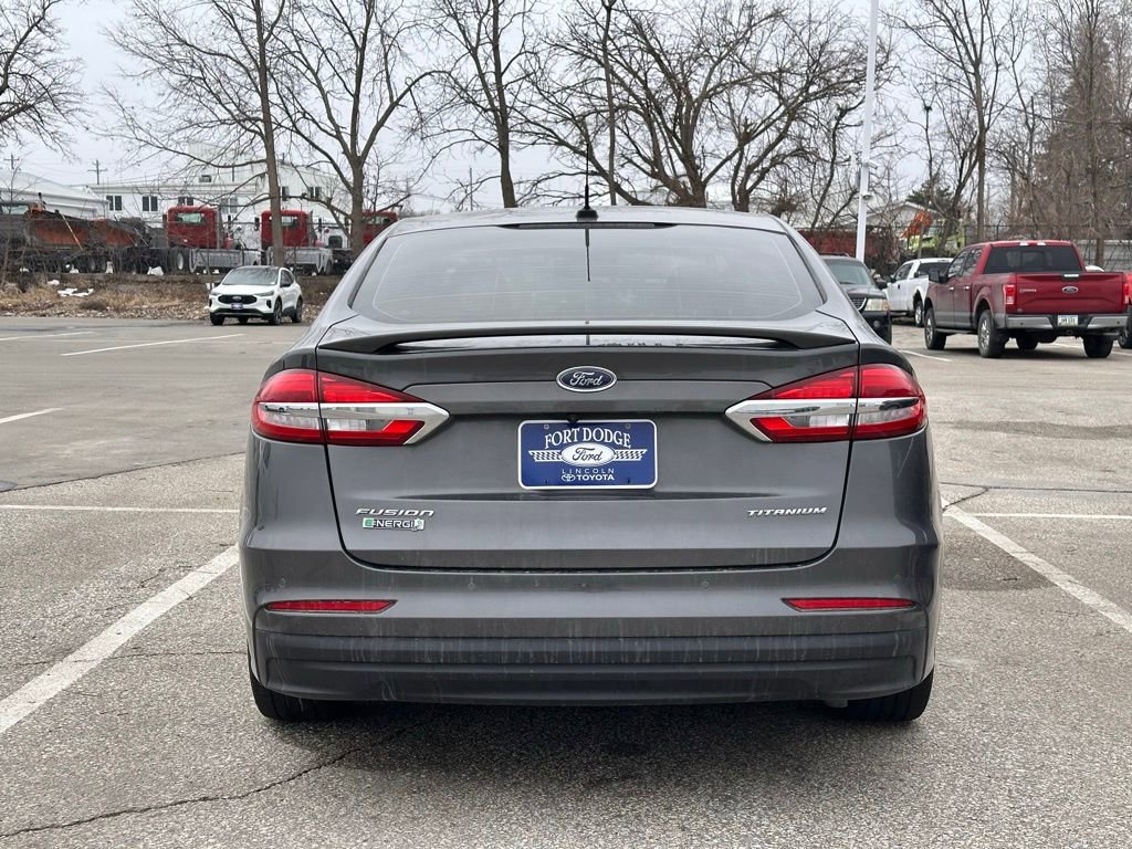 Certified 2019 Ford Fusion Energi Titanium FWD image 4