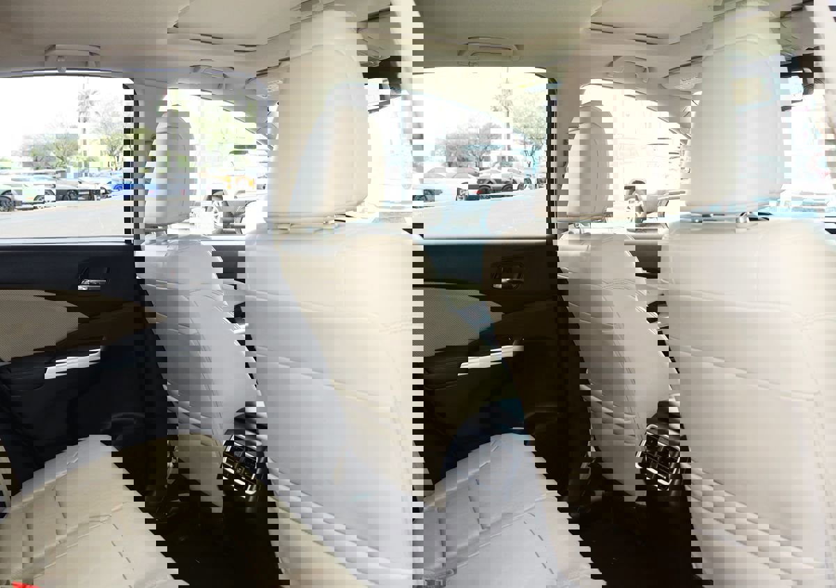 Used 2016 Honda CR-V Touring image 29