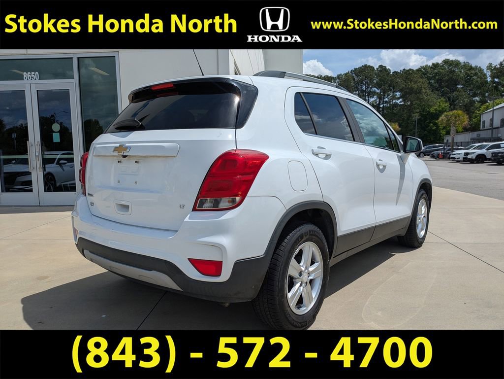 Used 2017 Chevrolet Trax LT FWD image 4