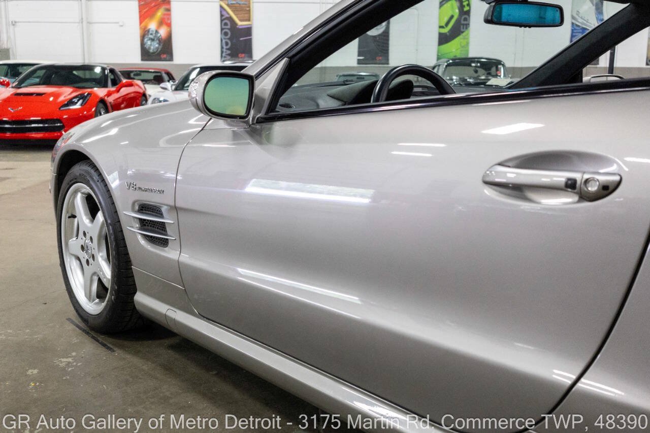 Used 2005 Mercedes-Benz SL 55 AMG image 23