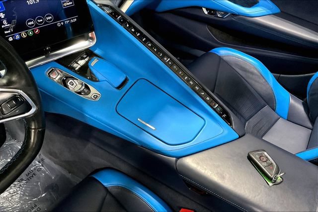 Used 2021 Chevrolet Corvette Stingray Premium Cpe w/ Z51 Performance Package RWD image 15