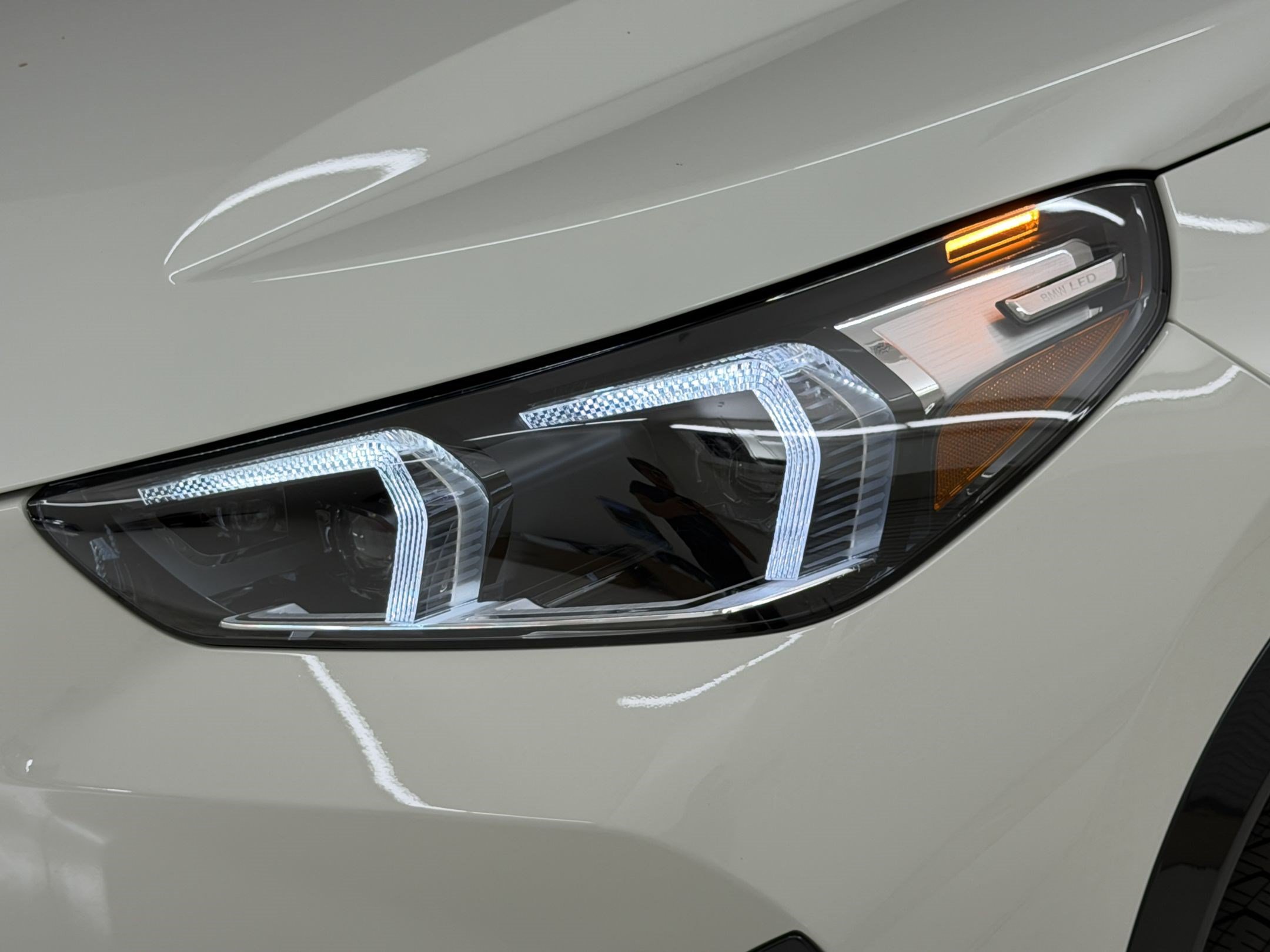New 2027 BMW X1 xDrive28i AWD/4WD image 12