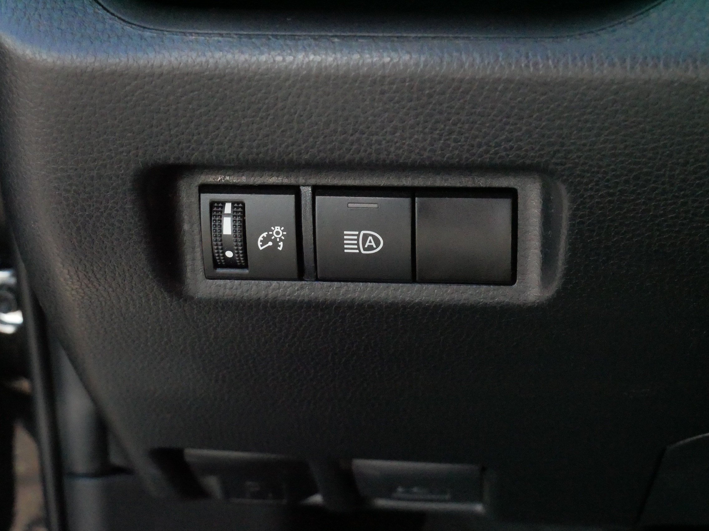 Certified 2024 Toyota RAV4 Adventure AWD/4WD image 27