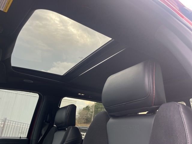 Used 2025 Ford F150 Raptor image 32