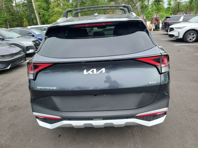 Used 2024 Kia Sportage EX AWD/4WD image 8