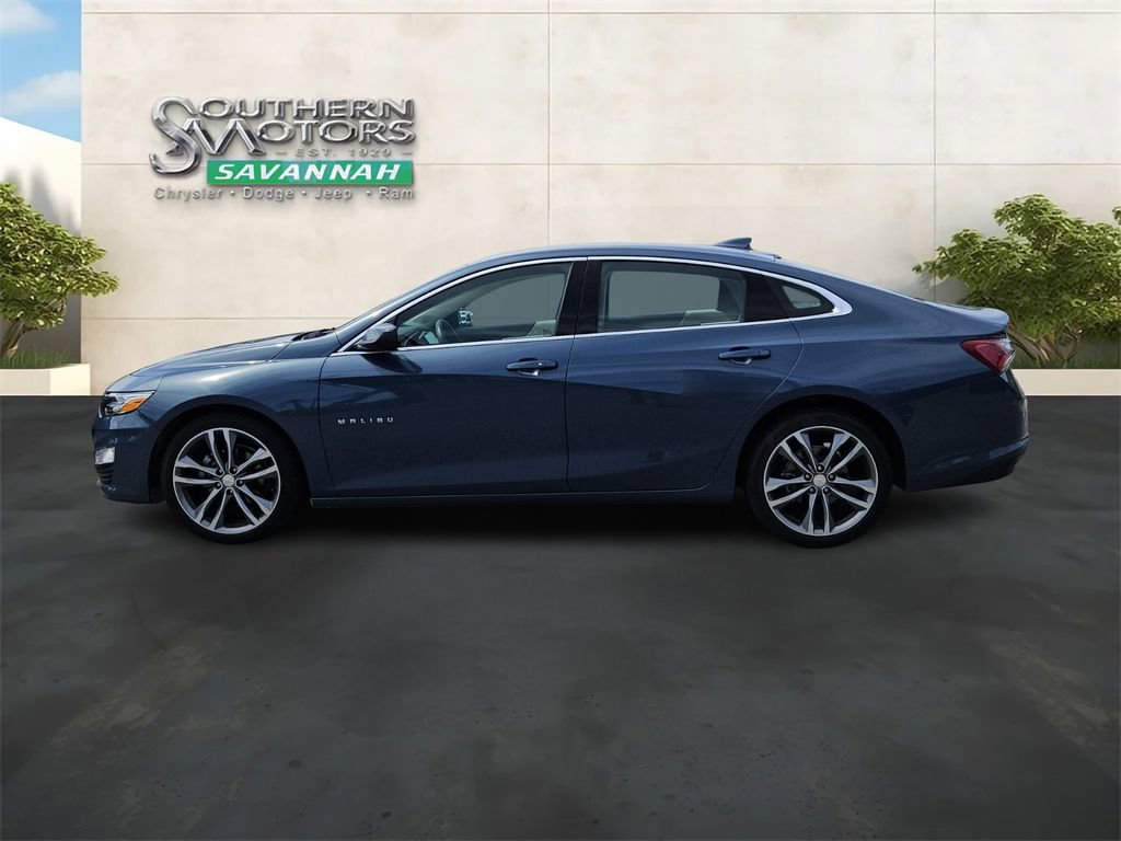 Used 2024 Chevrolet Malibu LT FWD image 2