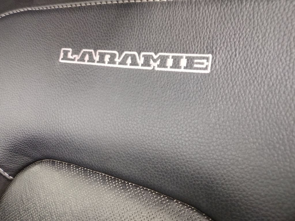 Used 2022 RAM 1500 Laramie AWD/4WD image 41