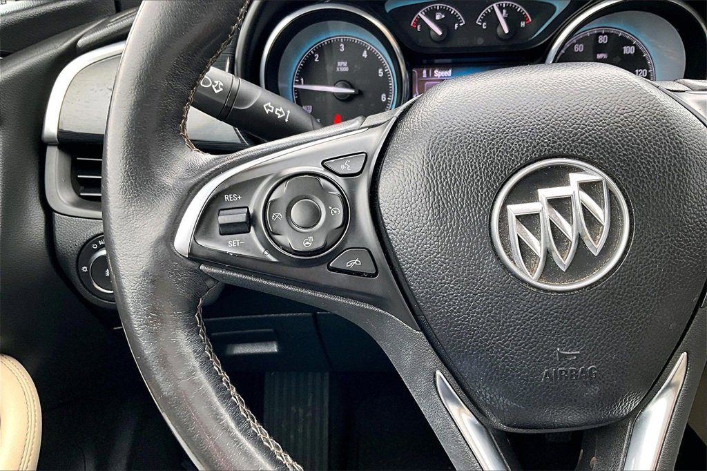 Used 2017 Buick Envision Essence image 15