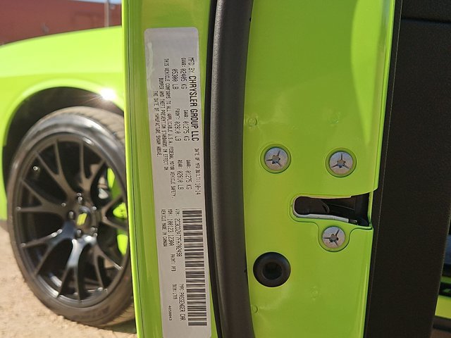 Used 2015 Dodge Challenger R/T w/ Quick Order Package 28B R/T RWD image 22