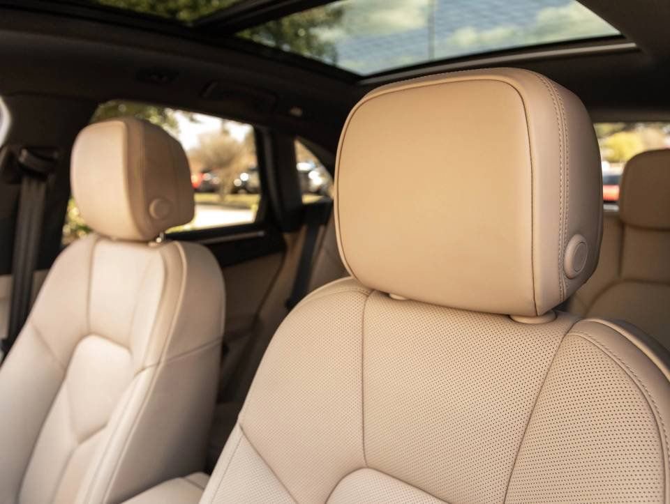 Certified 2026 Porsche Macan image 21