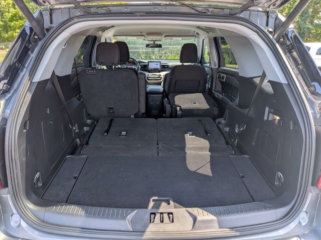 Used 2023 Ford Explorer XLT RWD image 10