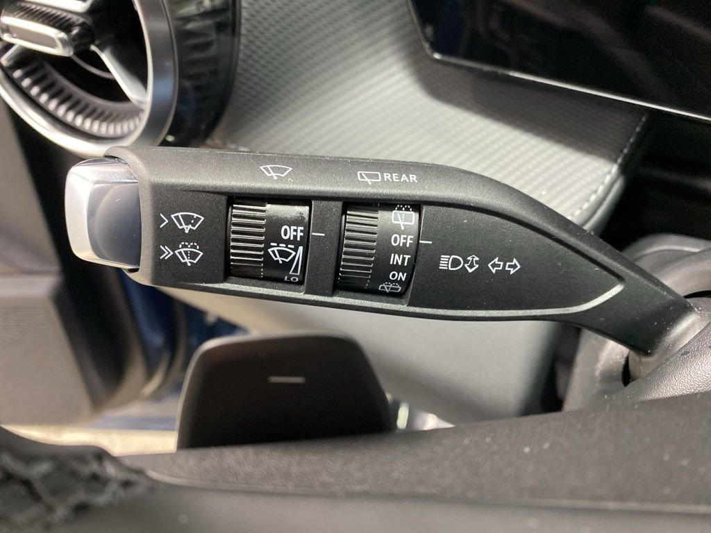 New 2026 Chevrolet Equinox LT w/ Convenience Package II AWD/4WD image 40