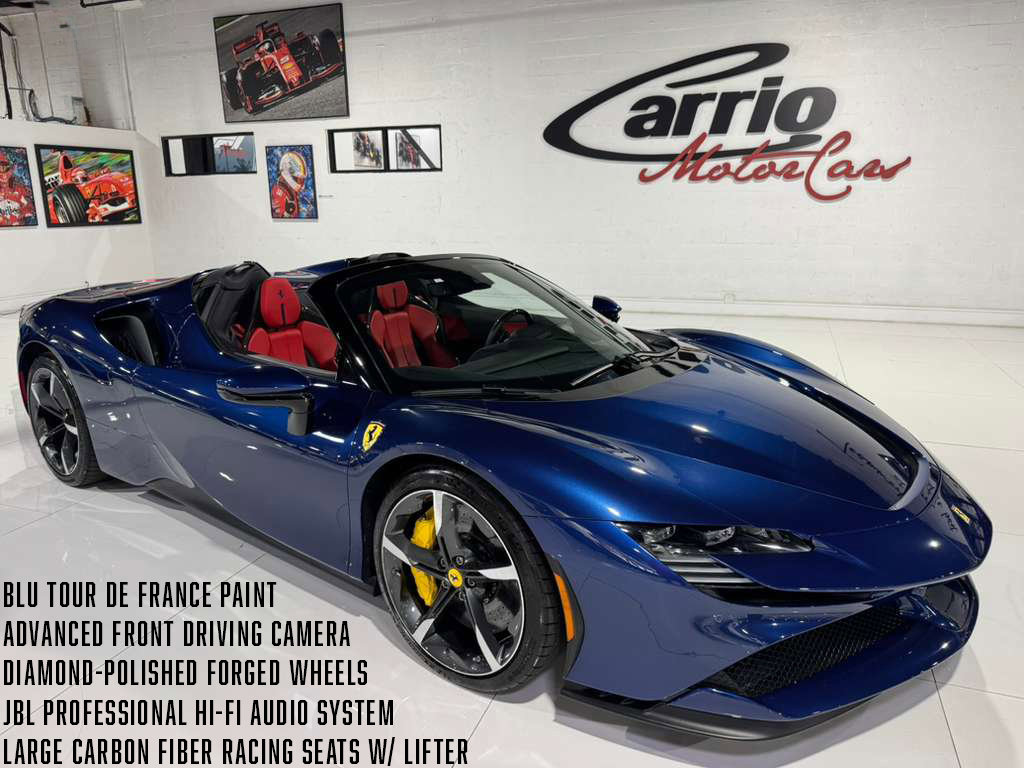 Used 2023 Ferrari SF90 Spider image 1