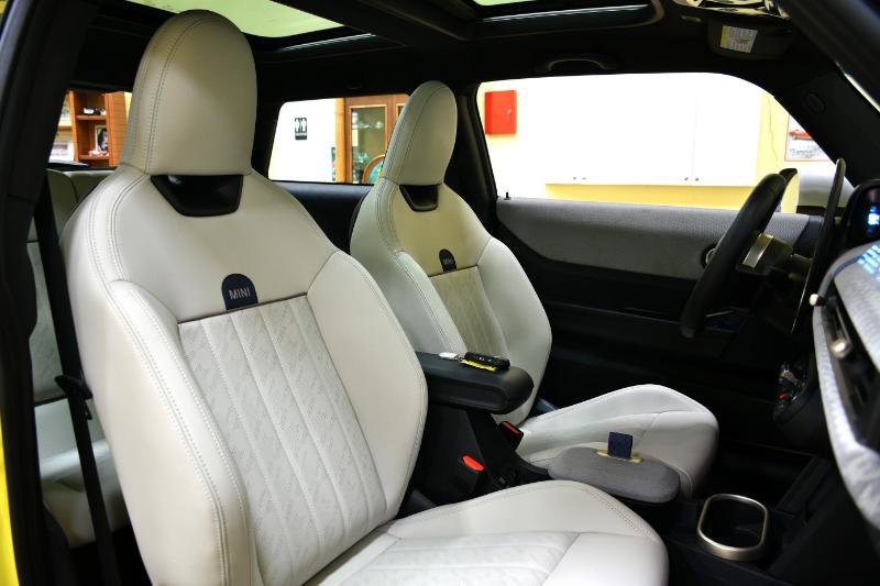 Used 2025 MINI Cooper S image 38