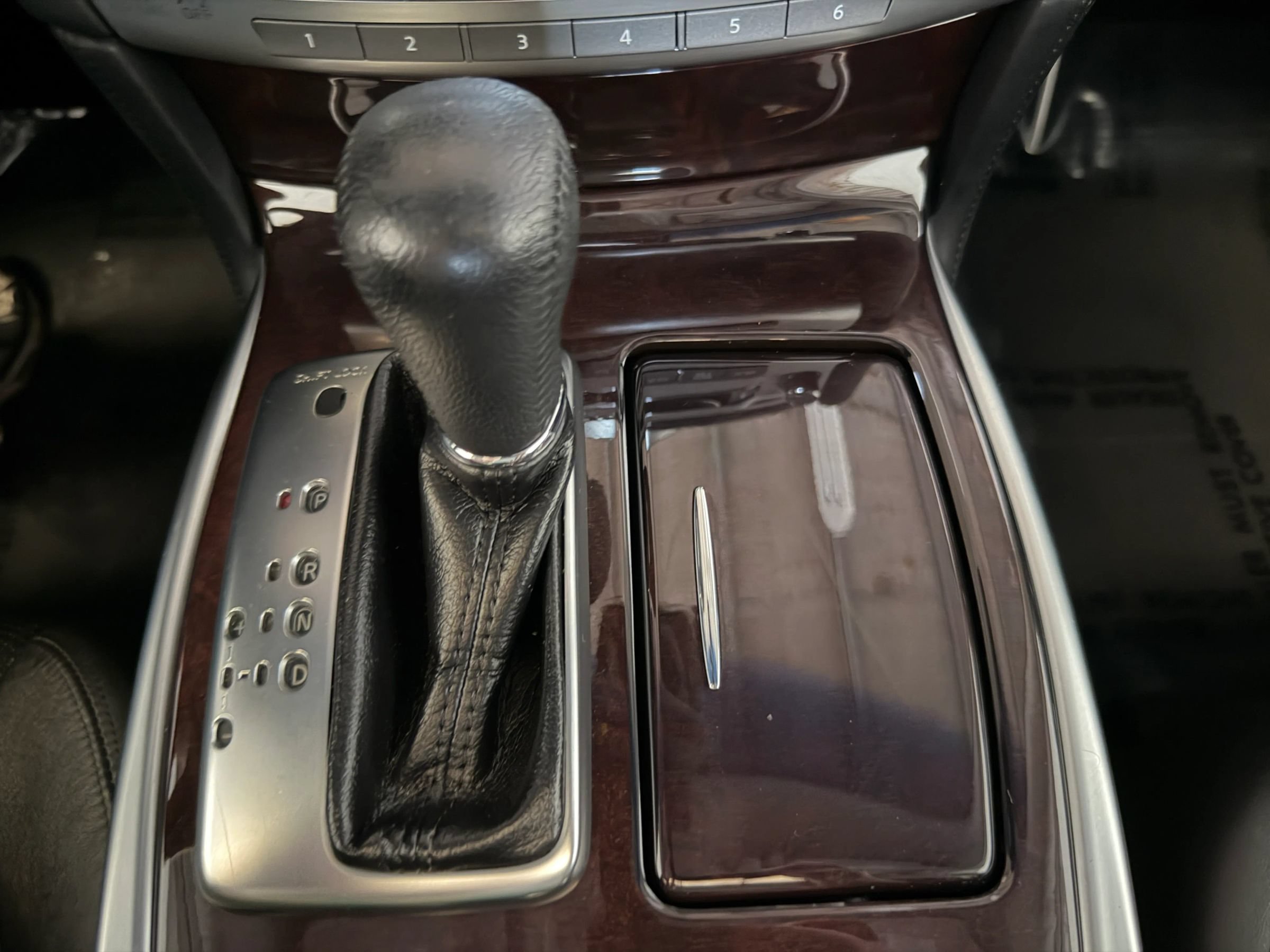 Used 2011 INFINITI M37 x w/ Premium Pkg AWD/4WD image 23