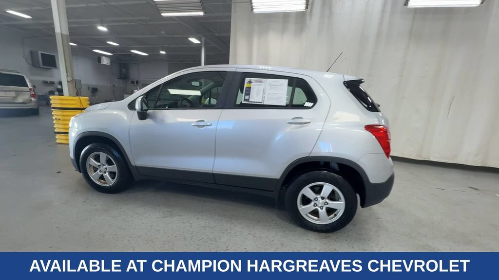 Certified 2016 Chevrolet Trax LS AWD/4WD image 8