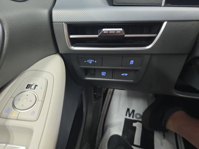 Used 2025 Hyundai Sonata SEL FWD image 21